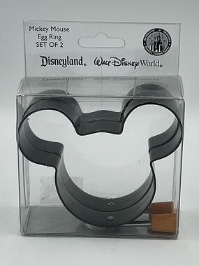 NWT Disneyland Walt Disney World Mickey Mouse Egg Ring Set of 2 - Black